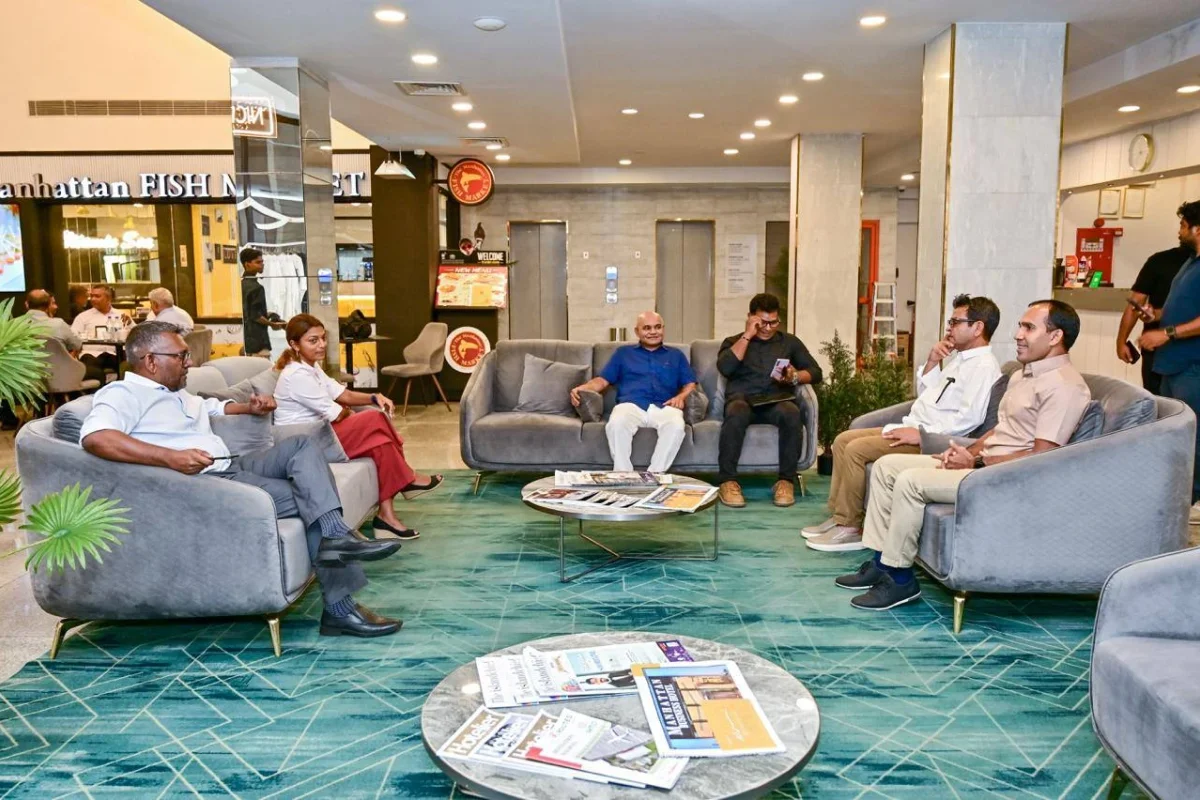 ޚިޔާލުފާޅުކުރުމުގެ މިނިވަންކަން ކަށަވަރުކުރުމަށް ތިން ރައީސުންގެ މަންދޫބުންގެ މަޝްވަރާތައް ފަށައިފި