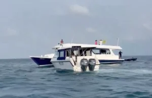 ވ. އަތޮޅުގައި ގެއްލުނު އިޓަލީގެ ޑައިވަރުން ހޯދުމުގެ އޮޕަރޭޝަން ކުރިއަށްދަނީ: ފެނުނީ އެންމެ މީހެއްގެ ހަށިގަނޑު