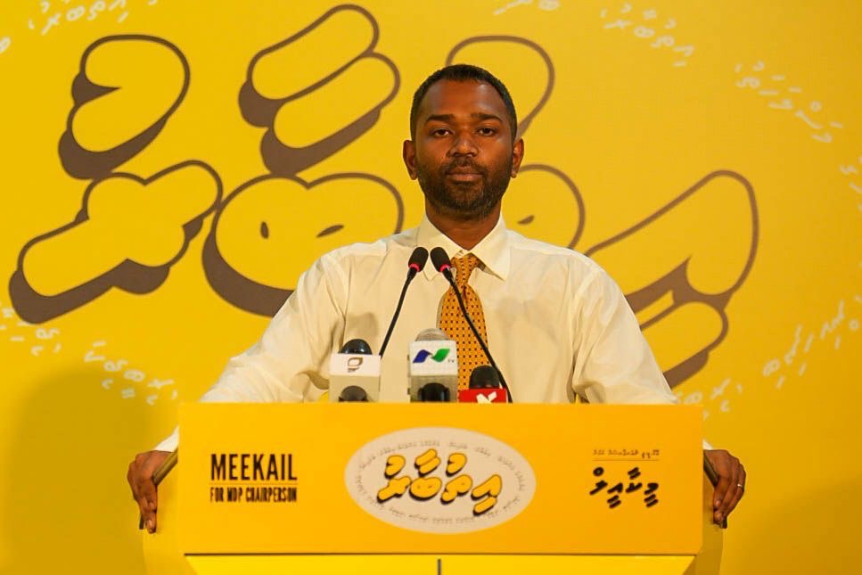 އެމްޑީޕީގެ މެމްބަރުން ނަޝީދުގެ ކިބައިން މާފަށް އެދެން ނުޖެހޭނެ: މީކާއީލް