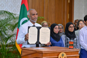 ދުންފަތުގެ ވަބާއިން ގައުމު ސަލާމަތްކުރުމަށް ރައީސް ގޮވާލައްވައިފި