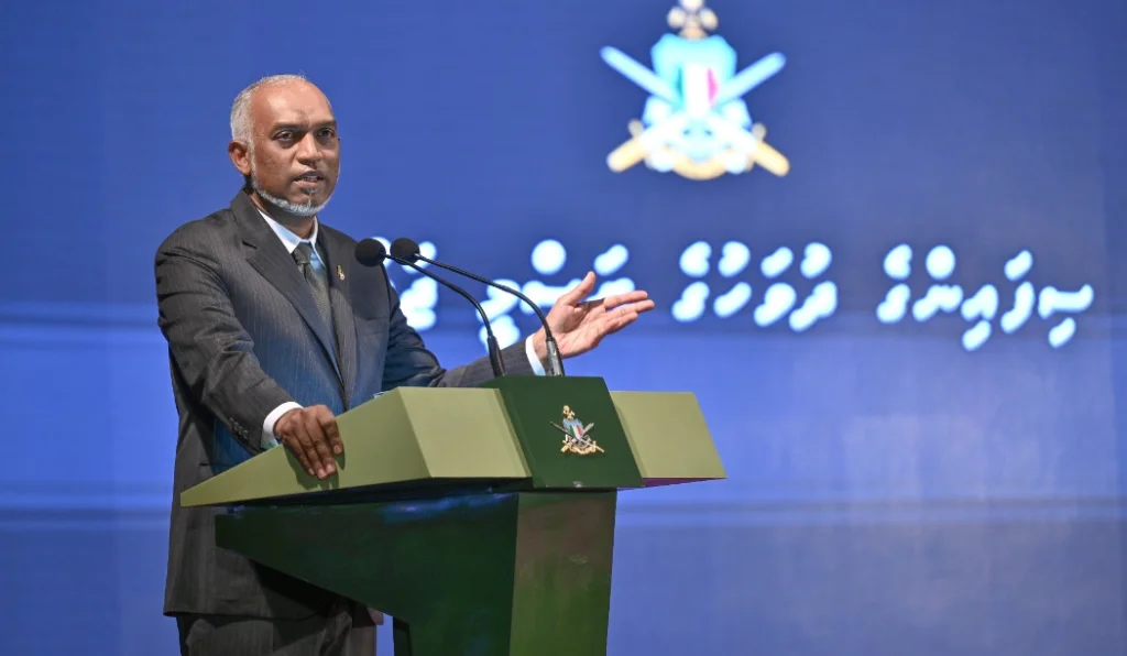 ސިފައިންނަށް ބޯހިޔާވަހިކަން އިތުރުކޮށް، ވަޒީފާގެ ކުރިއެރުން ކަށަވަރުކޮށްދޭނަން: ރައީސް