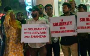 ނޫސްވެރިކަމުގެ މިނިވަންކަމަށް ގޮވާލައި ކުރި މުޒާހަރާއިން ހައްޔަރުކުރި 3 މީހެއްގެ ބަންދު އިތުރުކޮށްފި