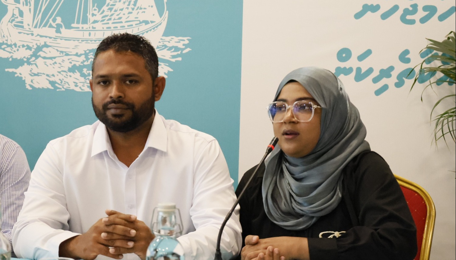 އިހަވަންދޫ ކައުންސިލްގެ އަމިއްލަ ދެ މެންބަރަކު ޕީއެންސީއާ ގުޅިއްޖެ
