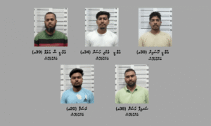 ބިދޭސީއަކު ރަހީނުކުރި މައްސަލައިގައި ހައްޔަރުކުރި ހަތަރު މީހަކު ޝަރީއަތް ނިމެންދެން ބަންދުކޮށްފި