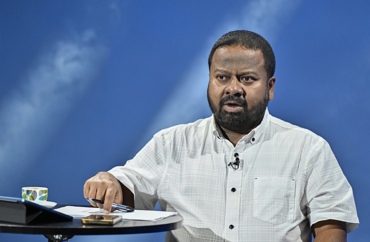 ލަންކާގައި ތިބި ސަރުކާރަށް ފާޑުކިޔާ ދިވެހިންނަށް ބިރުދެއްކި މައްސަލަ ބަލަން އަންގައިފި