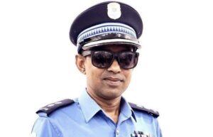 12 އަހަރަށް ފަހު ޝިޔާމަށް ފުލުހުންގެ ވަޒީފާ އަލުން ދީފި