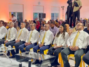 ޕީއެންސީގެ މެމްބަރުން ތިބެނީ، ކަންކަމުގެ ވާހަކައިން ސުވާލުކުރަން ނުކެރި "އާގަމަ" ވެފަ: ސޯބެ