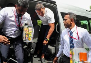 ލަންކާގެ ކުރީގެ ރައީސް ރާޖަޕަކްސަގެ ދަރިކަލުން ކޮރަޕްޝަނުގެ މައްސަލައެއްގައި ހައްޔަރުކޮށްފި