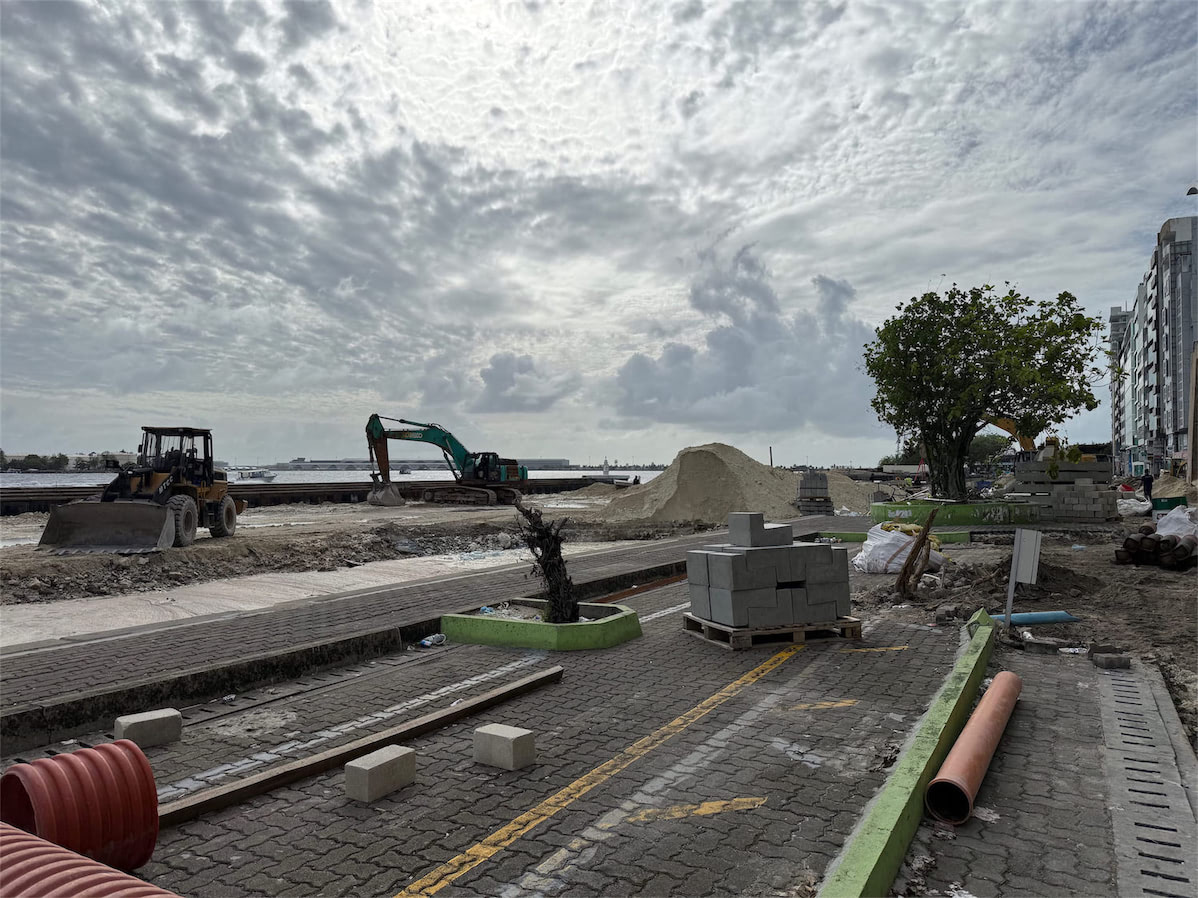ބޭރުމަގުގައި ތާރުއެޅުމުގެ މަސައްކަތަށް މިރޭ ދަންވަރު މަގު ބަންދުކުރަނީ