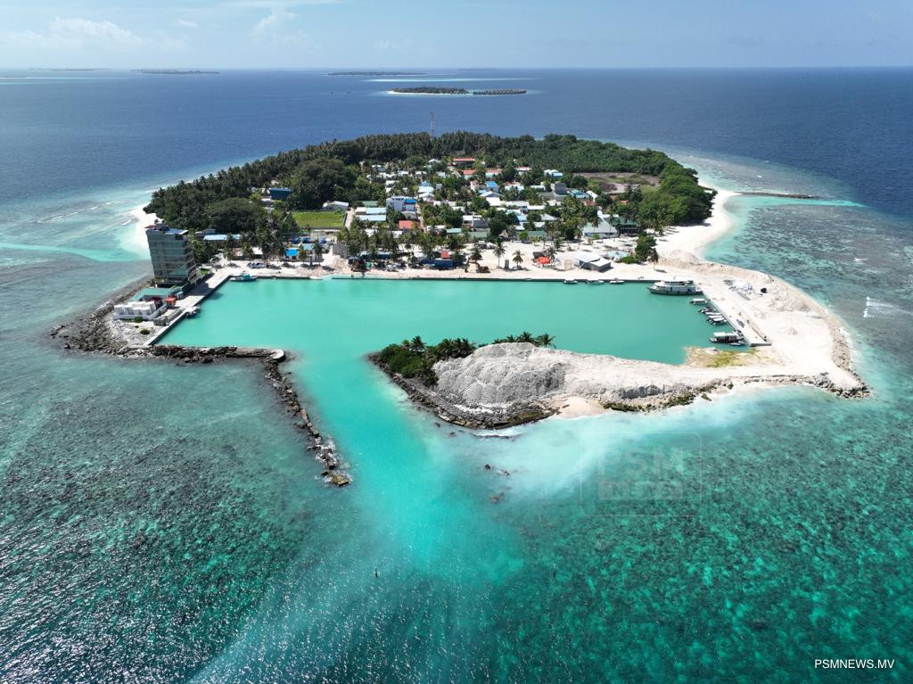 ބ. ކަމަދޫގެ ނަން ރަމްޒުކޮށްދޭ މޮނުމަންޓެއް ޑިޒައިންކުރުމަށް 50,000 ރުފިޔާ!