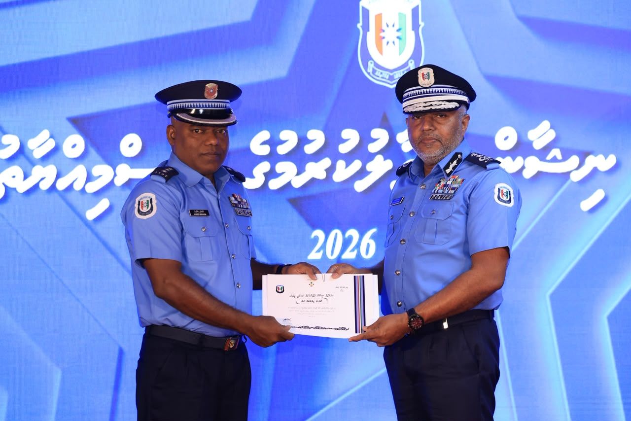 މާލެ ސަރަޙައްދުގައި ހަރަކާތްތެރިވާ 84 ފުލުހަކަށް ޝަރަފުގެ ނިޝާން އަރުވައިފި