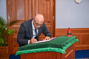 އެލްޖީއޭގެ ރައީސްކަމަށް ފިނޭންސް މިނިސްޓަރު ހަސަން ޒަރީރު އައްޔަންކުރައްވައިފި