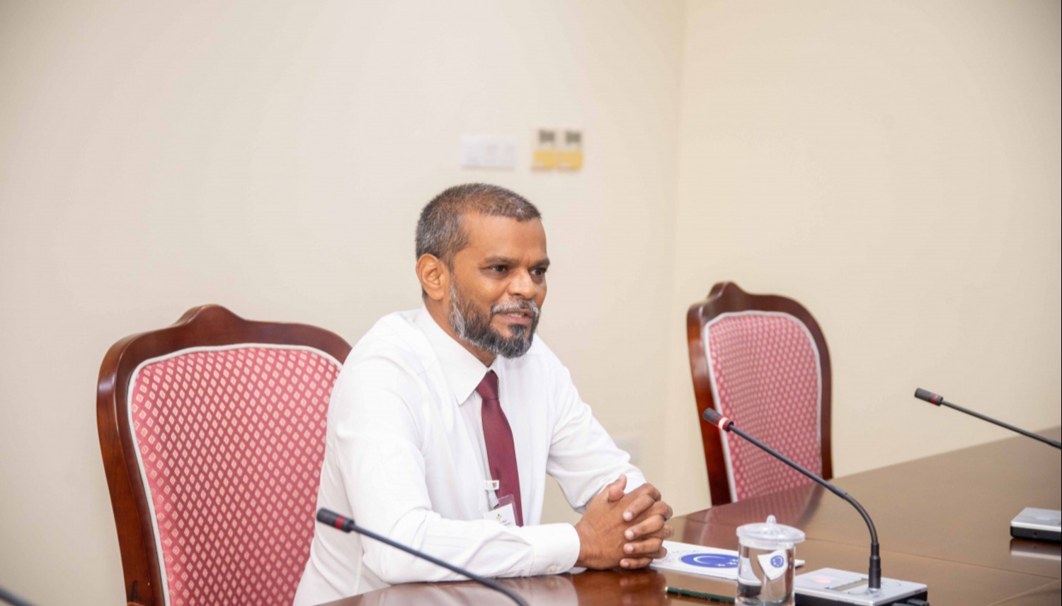 އީސީގެ މެންބަރުކަމަށް ޝަކީލް އައްޔަންކުރަން ކޮމިޓީން ފާސްކޮށްފި