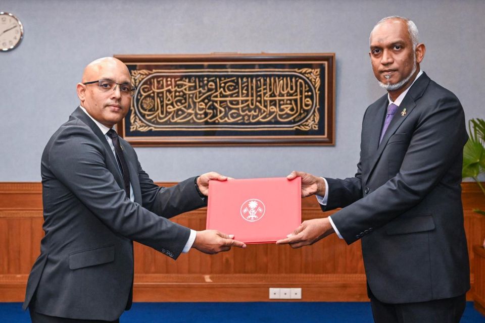 ފިނޭންސް މިނިސްޓަރުކަމުގެ މަގާމަށް ހަސަން ޒަރީރު އައްޔަންކުރައްވައިފި