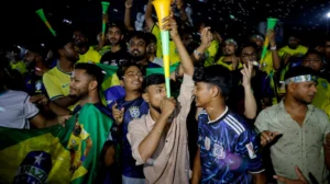 ވޯލްޑް ކަޕްގެ ފޯރީގައި ހިނގި ހާދިސާ ތަކުގައި ބަންގްލަދޭޝުން 12 މީހުން މަރުވެއްޖެ