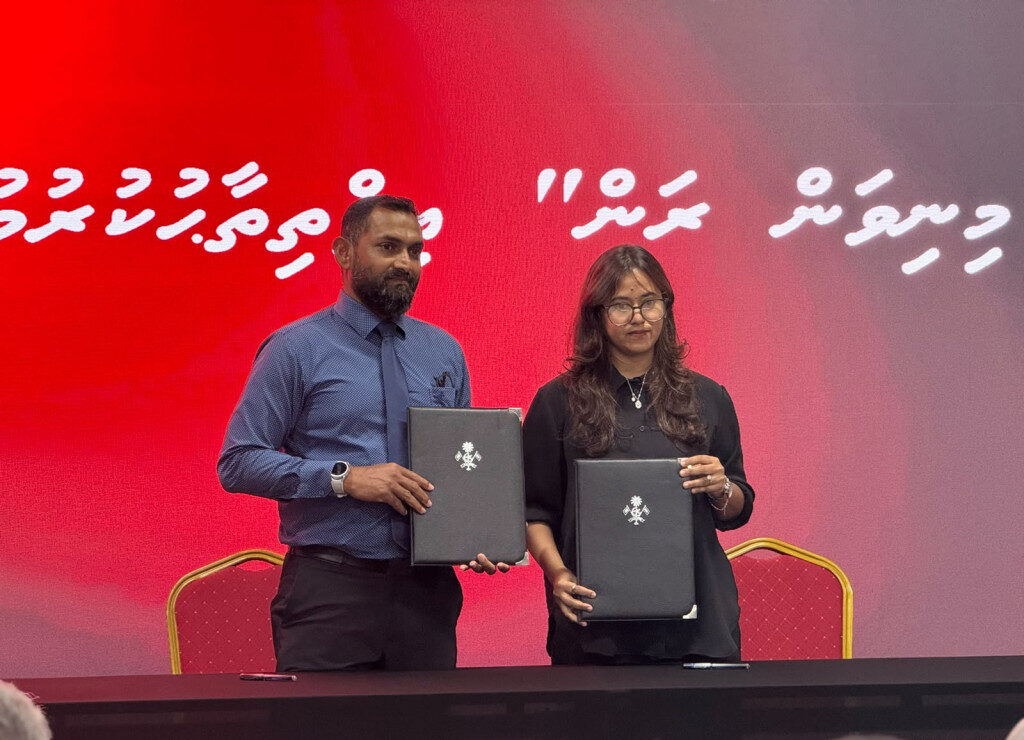 މިނިވަން ދުވަހާ ގުޅުވައިގެން "މިނިވަން ރަން"ގެ ނަމުގައި ޚާއްޞަ ދުވުމެއް ބާއްވަނީ