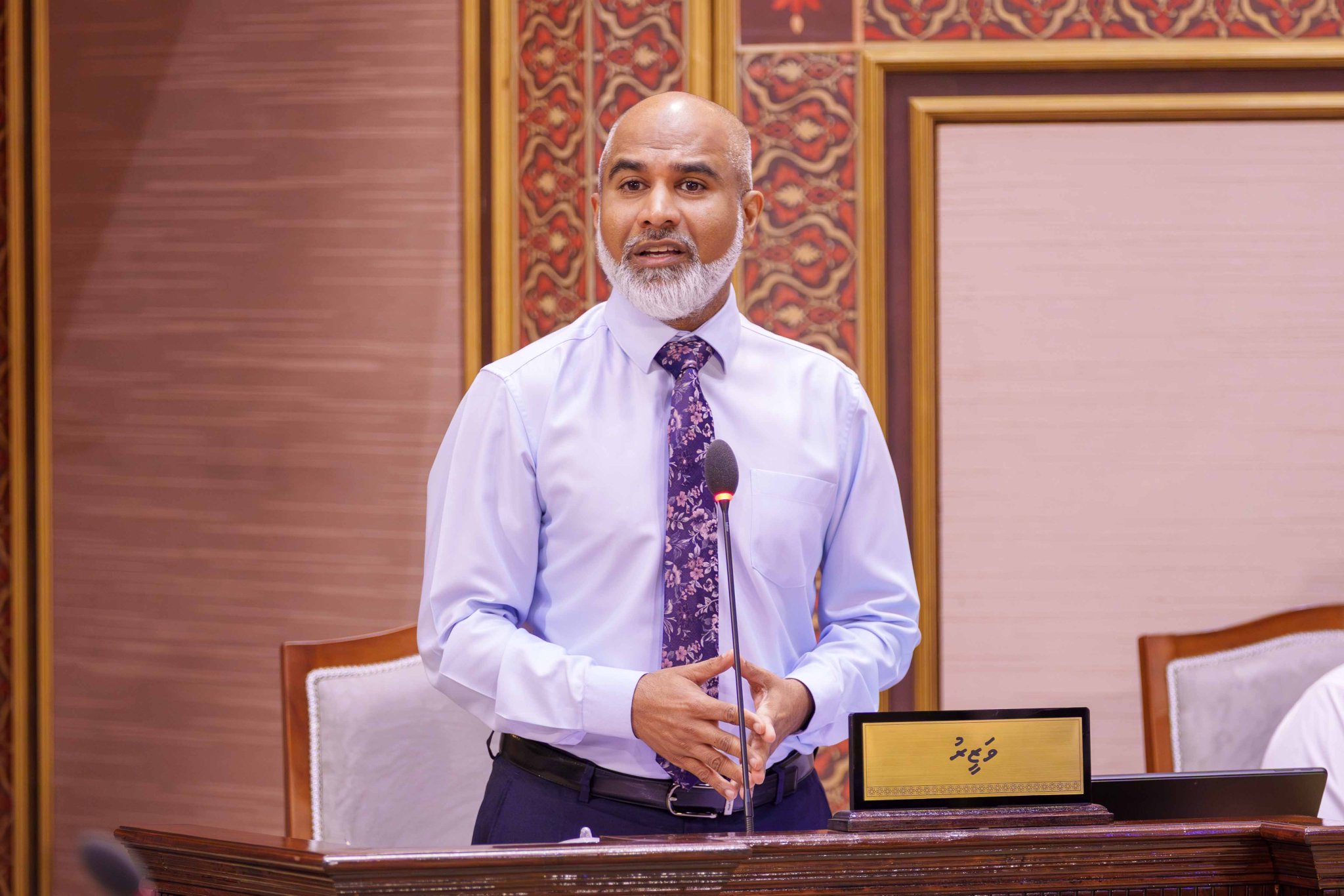 ސުކޫލަށް ހާޒިރުނުވާ ދަރިވަރުންގެ މައްސަލައިގައި ހަރުކަށި ފިޔަވަޅު އަޅަނީ