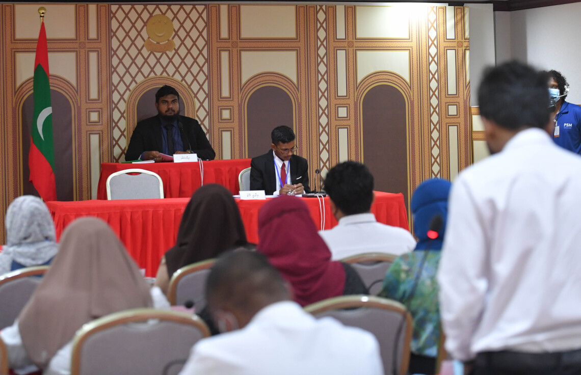 ޑިމޮކްރަސީ ހަރުދަނާކުރުމަށް ޒުވާނުންގެ މަޖިލީހެއް އުފައްދަނީ