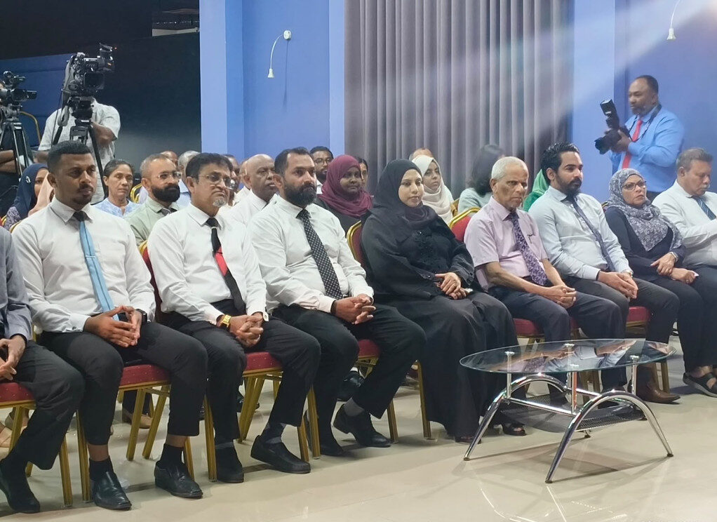ނެތެމުންދާ އިޙްތިރާމުގެ އާދަ އިޢާދަކުރުމަށް ޤައުމީ މަޝްރޫޢެއް، ޚިޔާލު ހޯދުން ފަށައިފި