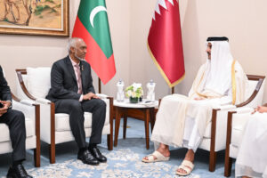ގަތަރުގެ ކުރީގެ އަމީރުގެ ޖަނާޒާއަށް ރައީސް މުއިއްޒު ފުރާވަޑައިގެންފި