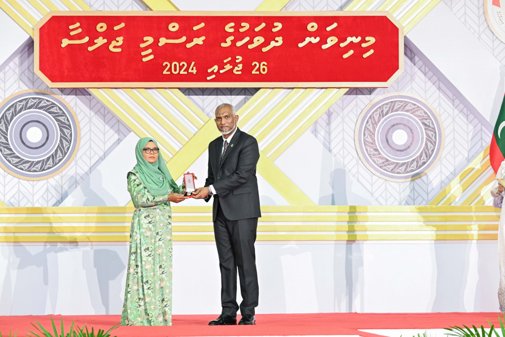ދައުލަތަށް ޚިދުމަތްކުރުމުގެ އިނާމު 66 ބޭފުޅަކަށް އަރުވަނީ