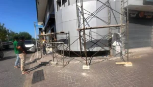 ހުއްދަ ބޯޑު ނެތި ބޮޑުތަކުރުފާނުމަގުގައި މަސައްކަތްކުރި ގެއެއް ޖޫރިމަނާކޮށްފި