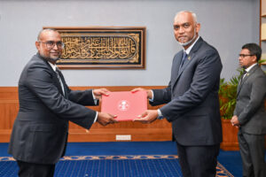 ކައުންސިލްތަކުގެ ސެކްރެޓަރީ ޖެނެރަލުންގެ މުސާރަ އަންނަ މަހު ކުޑަކުރަނީ
