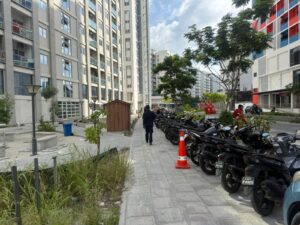 ހުޅުމާލޭގެ ދުވާރުމަތީގައި އުޅަނދުތައް ޕާކުނުކުރުމަށް ފުލުހުން އިލްތިމާސްކޮށްފި
