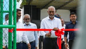 ރައީސް މުއިއްޒު އުކުޅަހުގެ ޒަމާނީ ވޮލީ ކޯޓު ހުޅުއްވައިދެއްވައިފި