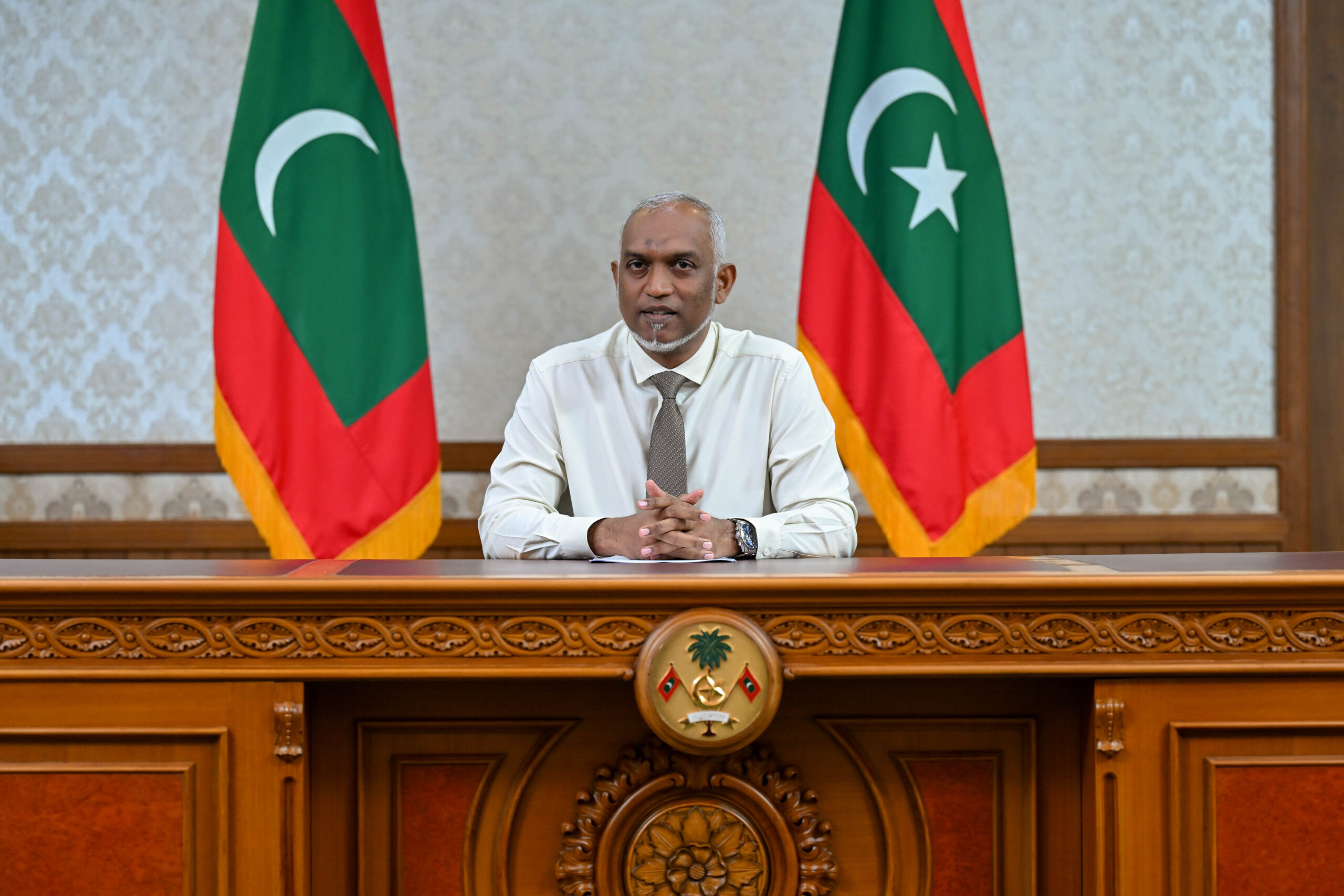 ހުރިހާ މުއާމަލާތެއް ރުފިޔާއަށް ބަދަލުކުރަން 10 އަހަރު ނަގާނެ: ރައީސް