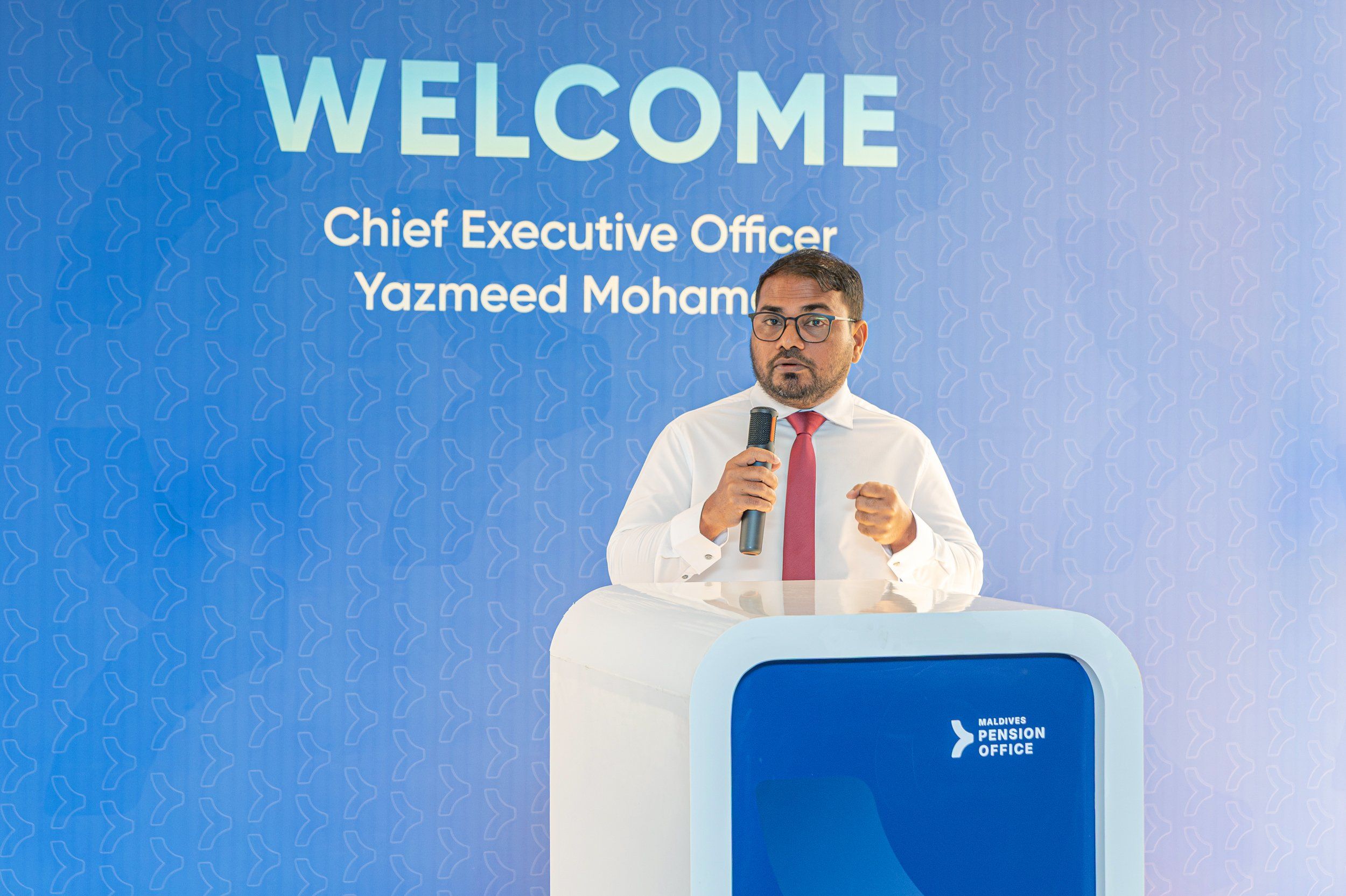 ޕެންޝަން ފަންޑު ރައްކާތެރިކުރުމަށް މަސައްކަތްކުރާނަން: ޔަޒްމީދު