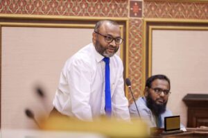 ބޭނުންވާ މިންވަރަށްވުރެ ބޮޑެތި މިސްކިތްތައް ބިނާކުރުމުގެ ބޭނުމެއް ނެތް: ޝަހީމް