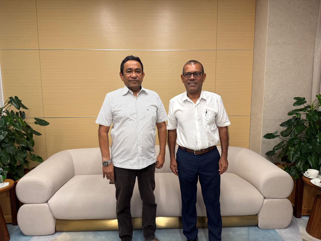 ތިނަދޫ އާބާދީގެ 60 ވަނަ އަހަރީ ދުވަހަށް ދެ ރައީސުން ތިނަދޫގައި