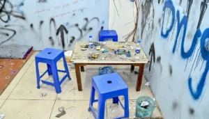 ޑްރަގު ކެފޭތަކާ ދެކޮޅަށް ހަރުކަށި ފިޔަވަޅު: މާލޭގެ 12 ތަނެއް ބަންދުކޮށްފި