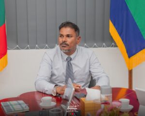 ތިނަދޫ މޭޔަރު ސައުދުގެ މައްޗަށް އިތުރު ދައުވާއެއް ކުރަނީ