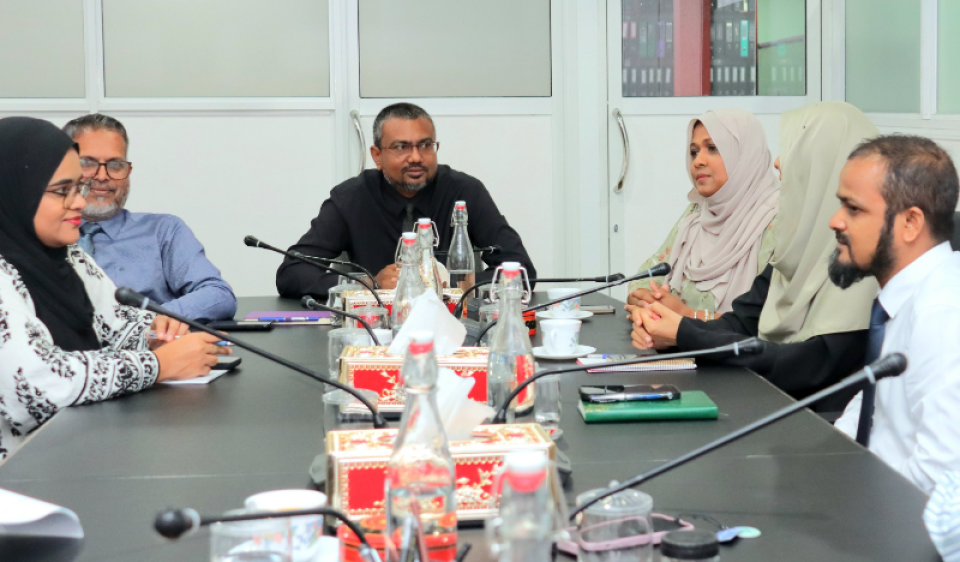ރީ-ރަޖިސްޓްރީ ނުކުރާ ނޫސް މަޖައްލާތަކުގެ ރަޖިސްޓްރީ އޮކްޓޯބަރު 27 ގައި ބާތިލްކުރަނީ