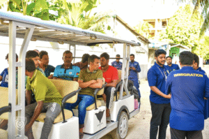 ތޮއްޑޫން 107 ބިދޭސީއަކު އިމިގްރޭޝަންގެ ބެލުމުގެ ދަށަށް ގެންގޮސްފި