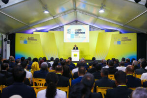 އެމްޑީޕީގެ ރިޔާސީ ކެންޑިޑޭޓް ސަރުކާރު އެކުލަވާލުމަށް ޕާޓީއާ މަޝްވަރާކުރާނެ ކަމުގެ އެއްބަސްވުމެއްގައި ސޮއިކުރަން ޖެހޭ އިސްލާހެއް