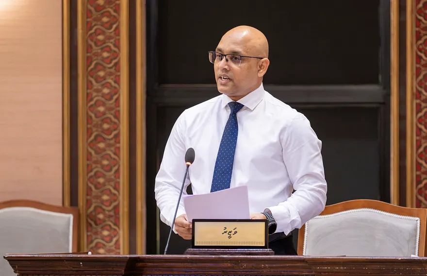 2027 ގެ ބަޖެޓް ހުށަހަޅާ ޖަލްސާ މާދަމާ މެންދުރު 1:30 ގައި