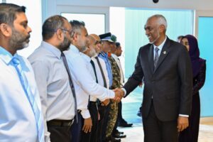 ޕާކިސްތާނަށް ކުރެއްވި ދަތުރުފުޅު ނިންމަވާލެއްވުމަށްފަހު ރައީސް މާލެ ވަޑައިގެންފި