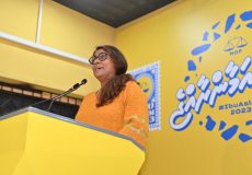 މިނިސްޓަރު މާރިޔާ ރޭގެ ޖަލްސާގައި ވާހަކަ ދައްކަވަނީ. ---