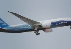 800px-Boeing_787-8_maiden_flight_overhead_view