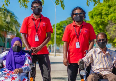 ބީއެމްއެލުން ހަދިޔާކުރި ފުރޮޅުލީގޮނޑި ތަކެއް - ފޮޓޯ: ބީއެމްއެލް