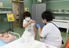 Japan Starts Coronavirus Booster Shots Amid Omicron Fears