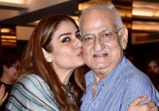 Raveena-Tandon-and-dad