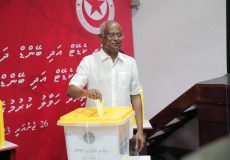 Solih voting