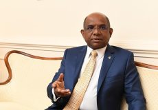 abdulla-shahid-sitting