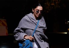 deepika-padukone-with-lv-bag