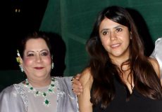 ekta kapoor and mom