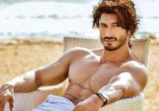 vidyut jammwal-01